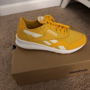 mustard yellow reebok classics